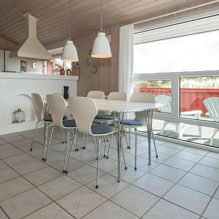 Three-bedroom Holiday In Henne 2 Tatil Evi *